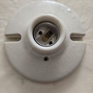 White Ceramic Light Lamp Holder New Have 3 Available GE